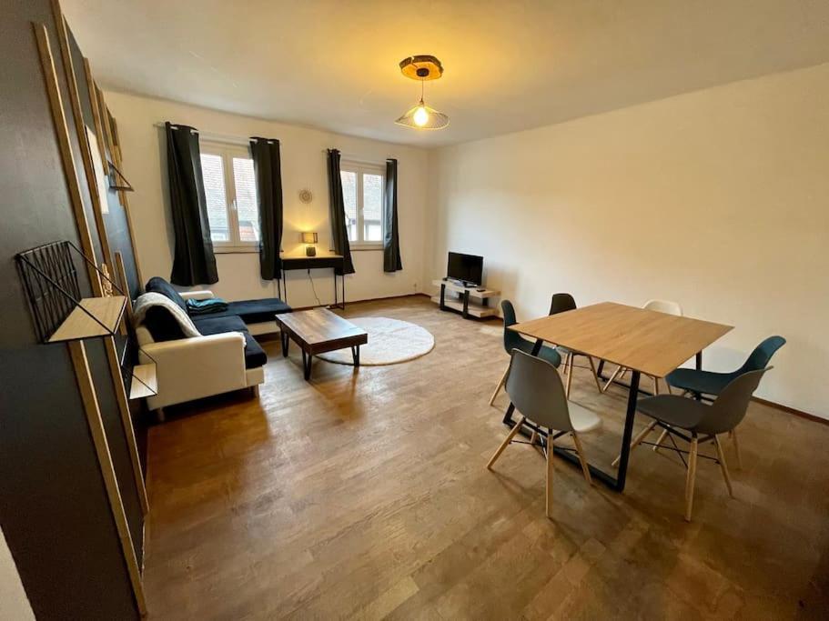 Appartements « La Parenthese » วิสซ็องบูร์ ภายนอก รูปภาพ