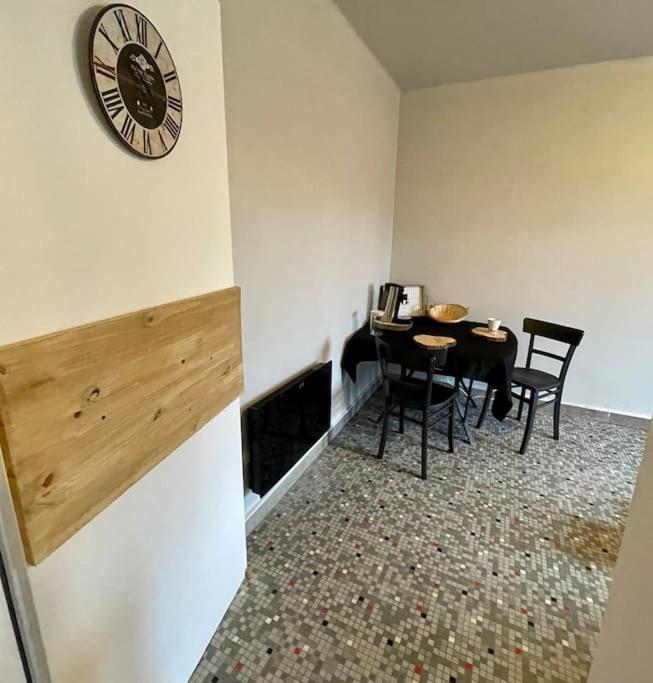 Appartements « La Parenthese » วิสซ็องบูร์ ภายนอก รูปภาพ